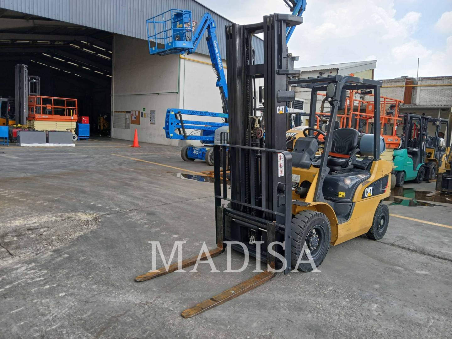Caterpillar Lift Trucks GP25N5-GLE, Forklift, 4994 hours, S/N: AT35AO8811, 2020 - Image 1