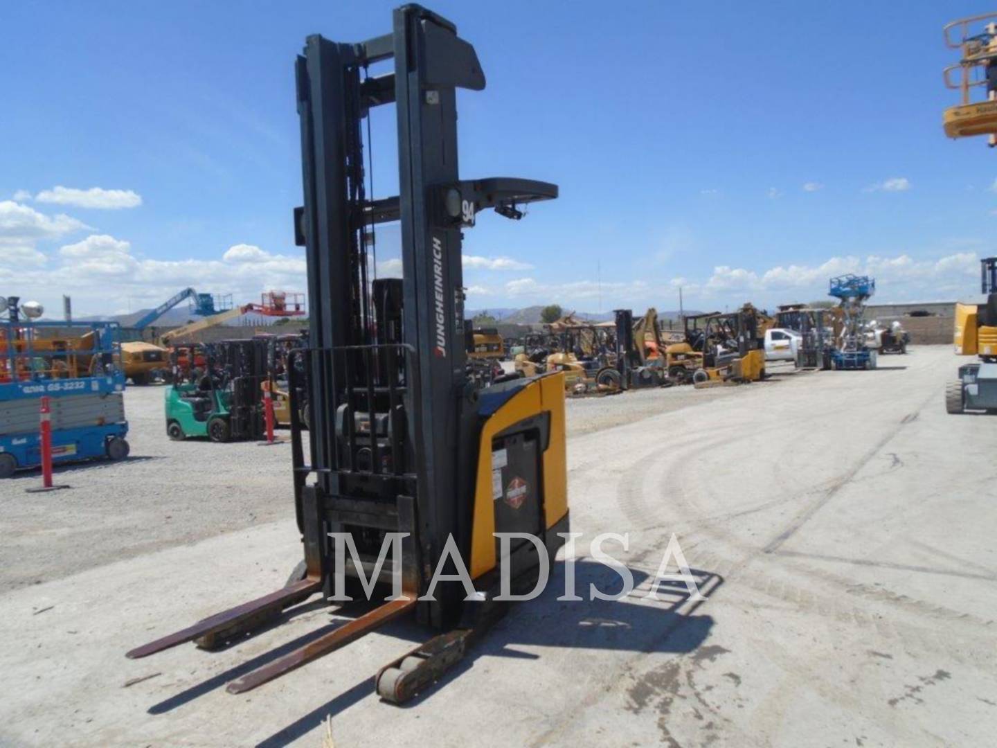 Caterpillar Lift Trucks ETR345A, Forklift, 7203 hours, S/N: 82820494, 2015 - Image 1