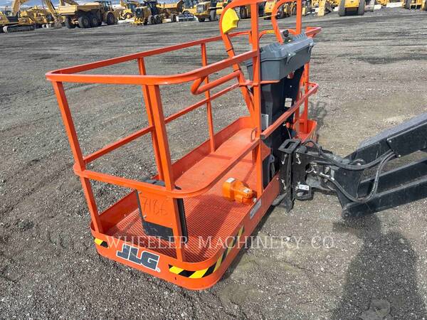 Jlg Industries, Inc. 460SJ, Articulated Boom Lift, 156 hours, S/N: 0300317186, 2024 - Image 8