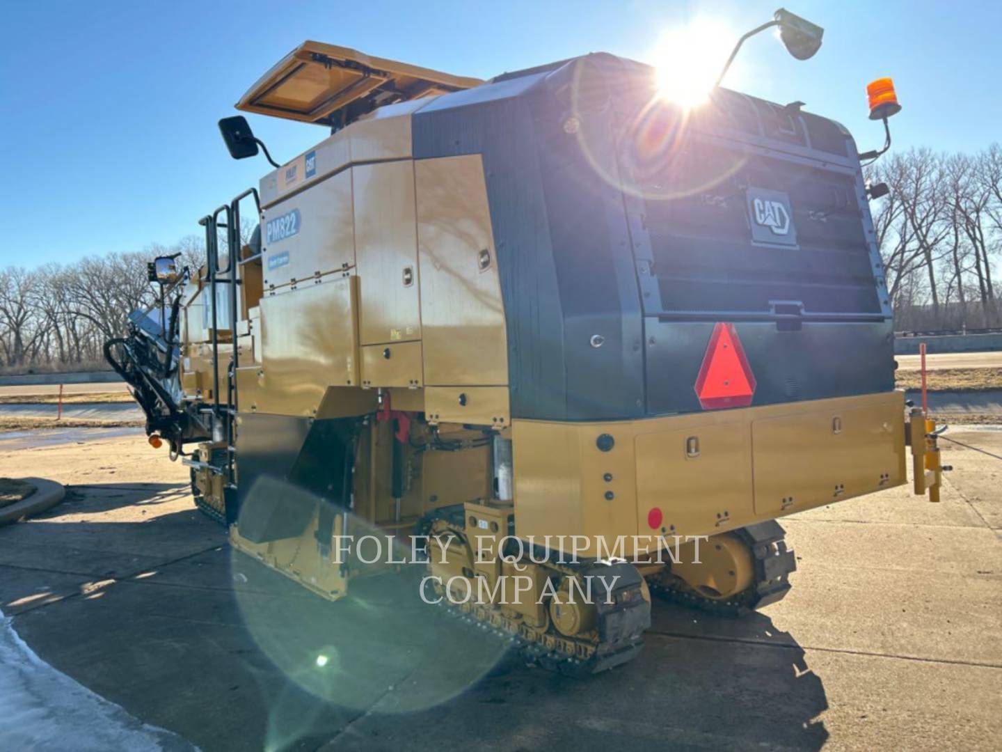 Caterpillar PM822, Asphalt Paver, 441 hours, S/N: E8S00334, 2023 - Image 4