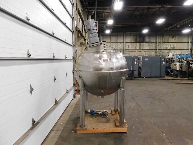 300 gallon Dover #INA-300SP, jacketed Stainless kettle, 100 psi, 3 HP, 220 V. - Image 5