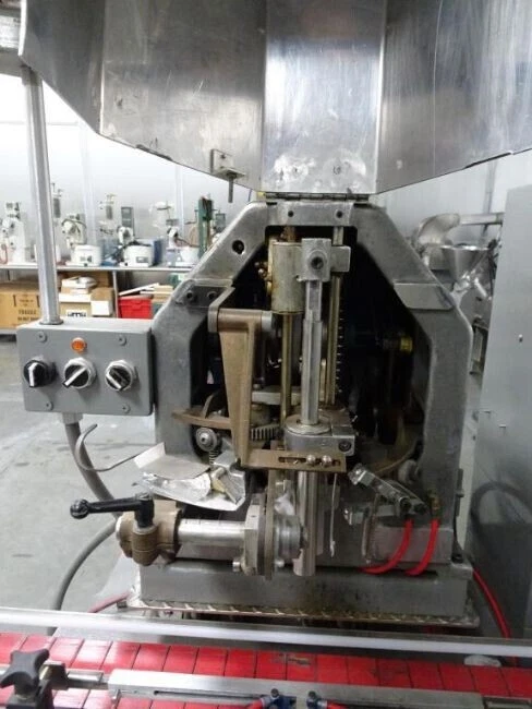 Cotton Bottle Filler / Inserter - Image 7