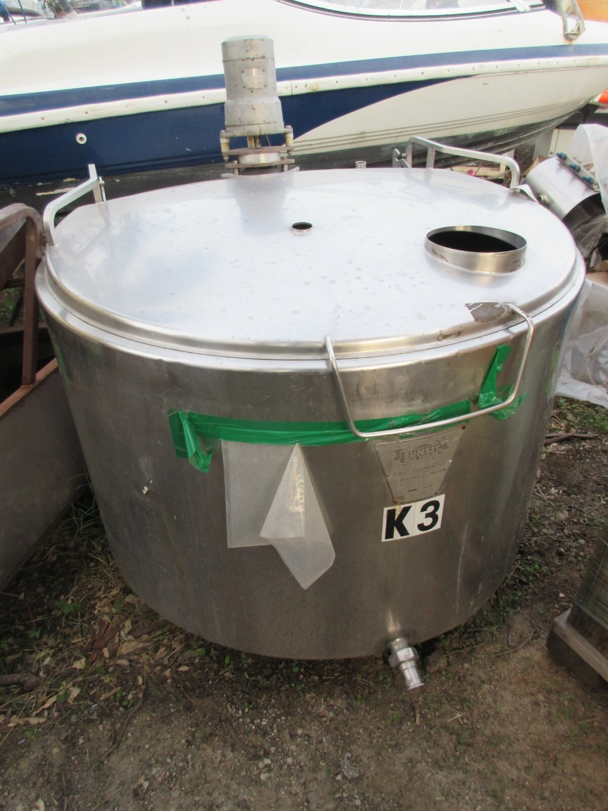Sunset #MCR200U10, Refrigerated milk cooler w/milk master agitator drive - Image 1