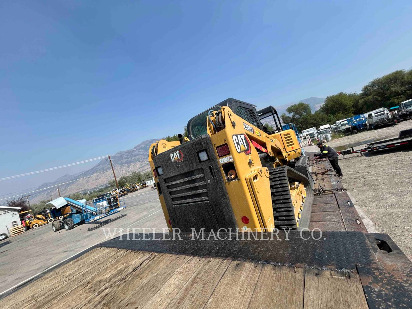 Cat 239D3 C3H2, Skid Steer Loader, 18 hours, S/N: RWK01940, 2024 - Image 3
