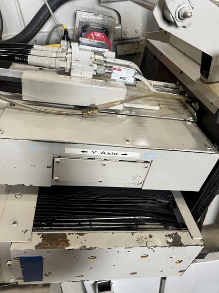 Cincinnati #RK220-8, CNC centerless grinder, Fanuc 18i-T, SBS SB-5500 balance system, manual, rebuilt 2002 - Image 9