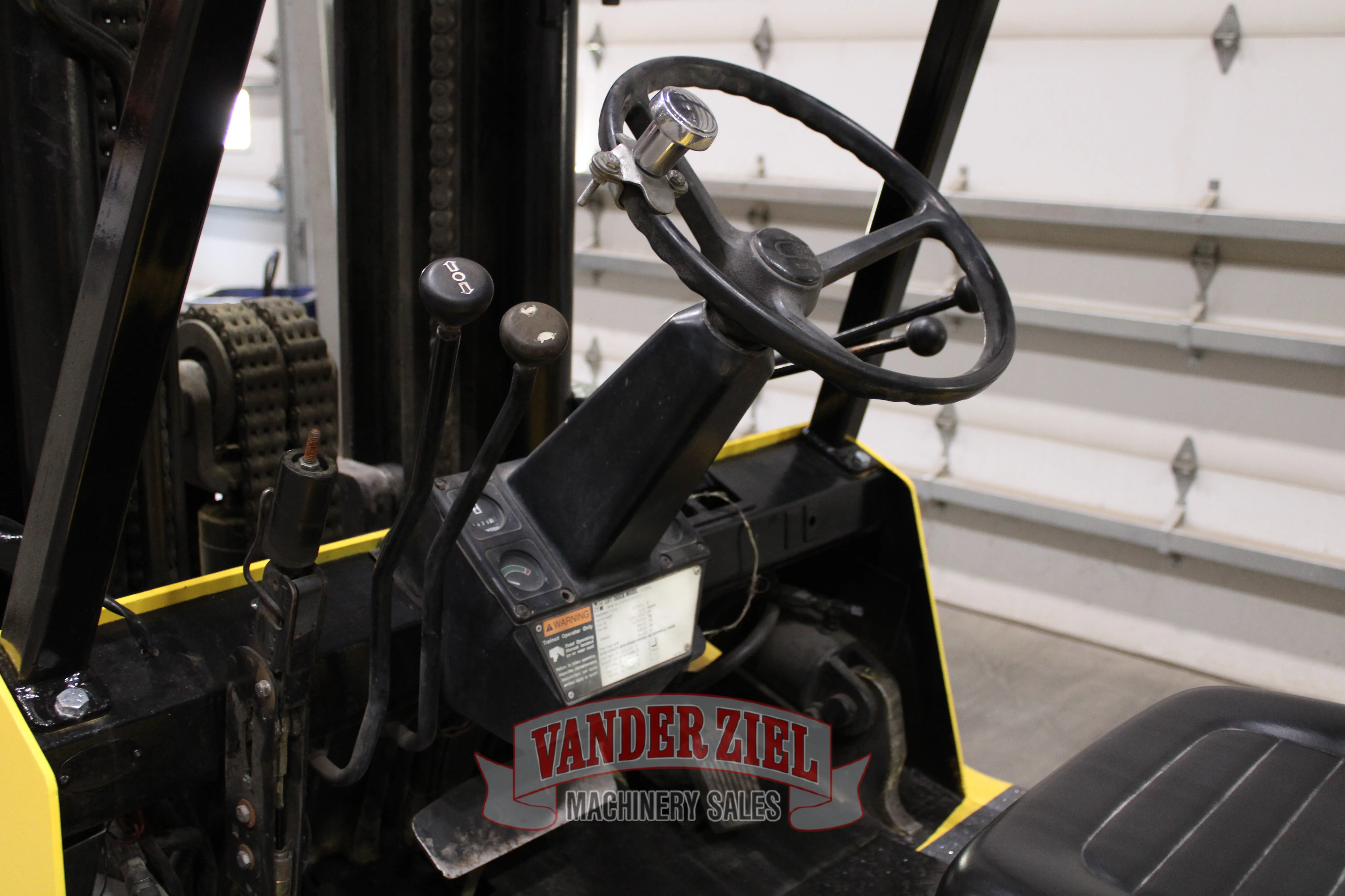 14700 lb. Hyster #S155XL, LPG forklift, 181" load height, 98" mast height, hard tire - Image 5