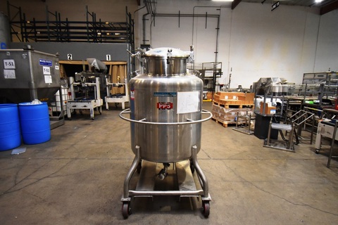 100 gallon Mueller #100F, 316 Stainless Steel agitated pressure vessel, 36" dia., dish top & bottom, 3 psi @ - Image 3