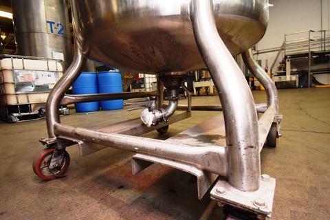 100 gallon Mueller #100F, 316 Stainless Steel agitated pressure vessel, 36" dia., dish top & bottom, 3 psi @ - Image 4
