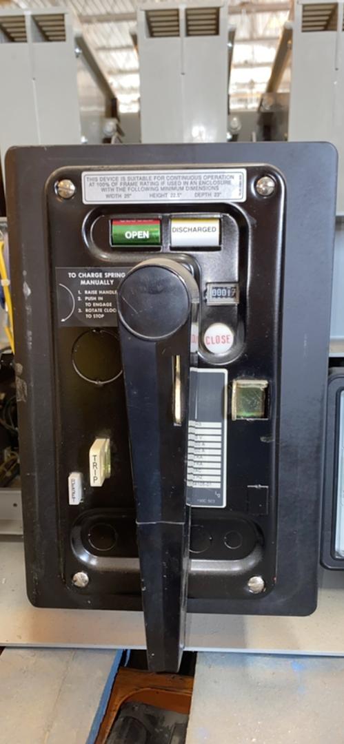 1600 Amps, Federal Pioneer, 50H3, breaker, 120 Volts - Image 2