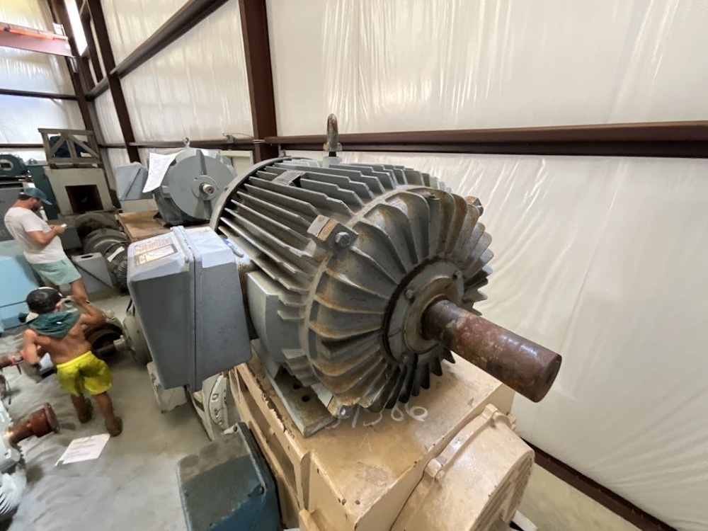 125/104 HP 1780/1450 RPM General Electric, Frame 444T, 60/50HZ, 380/460 Volts - Image 2