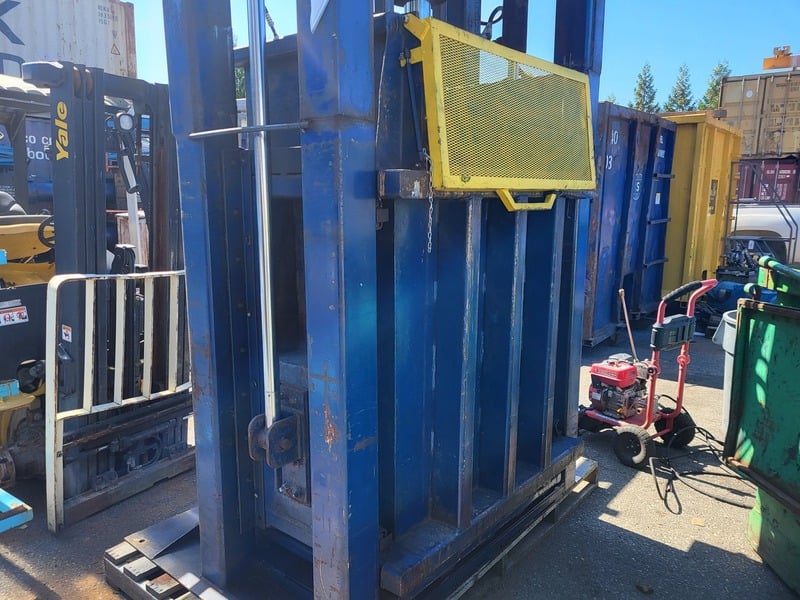 HICO custom made vertical baler, 20 HP, 575 V., 3 phase - Image 7