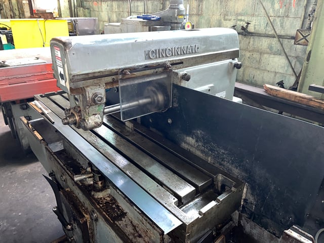 Cincinnati Milacron #107-122 Powermatic DK, horizontal production mill, 7.5 HP, 50 NSTD - Image 2
