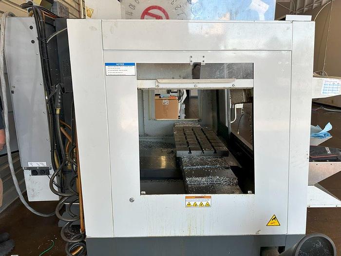 Haas #VM-2, CNC vertical machining center, 24 side mount tool changer, 30" X, 20" Y, 20" Z, 12000 RPM, #40 - Image 2