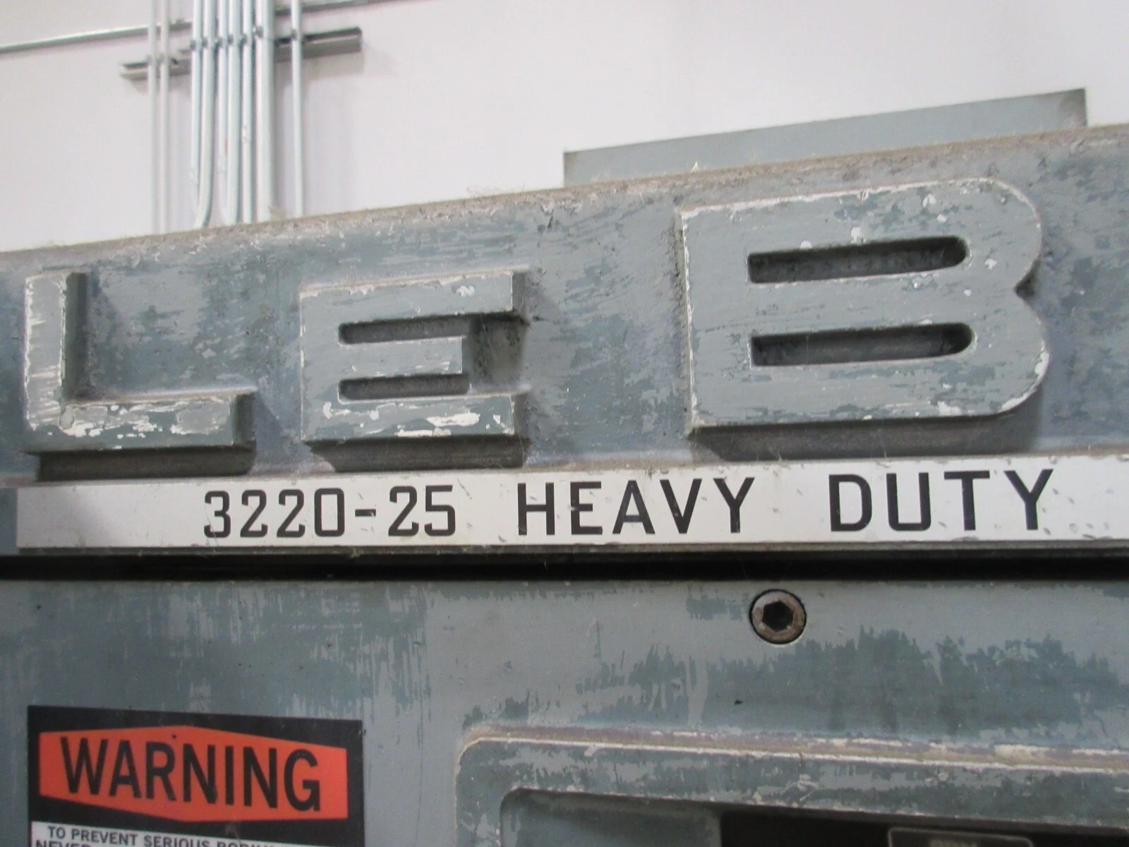 36" x 240" LeBlond #3220-25 Servoshift, heavy duty engine lathe - Image 4