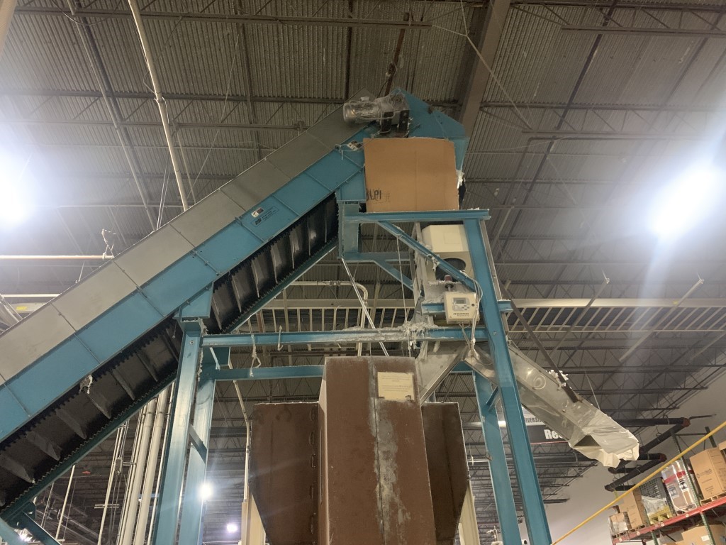 26" wide x 8' long, Hockey Stick, cleated bunting conveyor, 100 FPM, Bunting/Mesutronic Quicktron 5.2-E-300 - Image 3