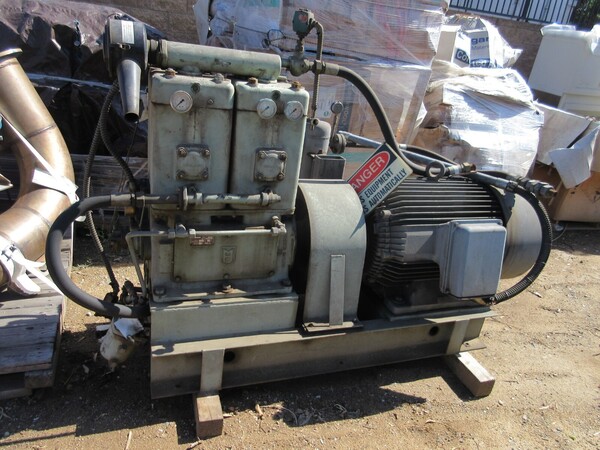 428 psi, Hatlapa #W280 Compressor, 54kW, 1985 - Image 1