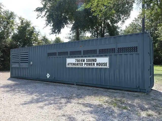 750 KW Cummins #QSK30-G1, generator, enclosed, 277/480 Volts, #091671 - Image 1