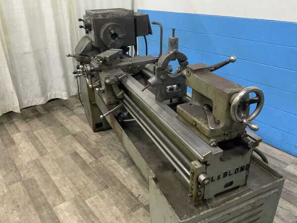 16" x 60" LeBlond #1660, engine lathe, 11" swing over cross slide, taper attachment, thread dial, 3 HP - Image 9