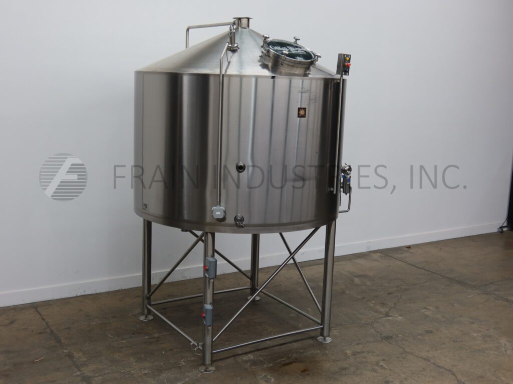 1900 gallon NSI Newlands #WP-30B, 304 Stainless Steel, cone top, sprayball, insulated whirlpool tank, 96" ID - Image 1