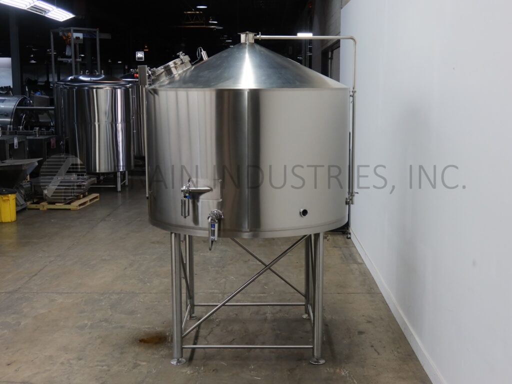 1900 gallon NSI Newlands #WP-30B, 304 Stainless Steel, cone top, sprayball, insulated whirlpool tank, 96" ID - Image 4