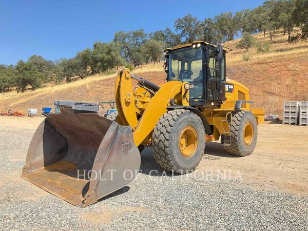 Cat 938M, Wheel Loader, 8104 hours, S/N: J3R02940, 2016 - Image 1