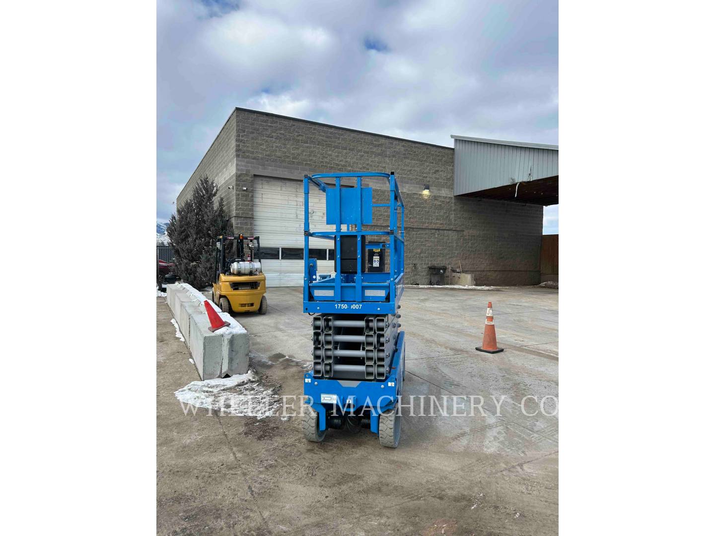 Genie Industries GS3232, Lift Scissor, 119 hours, S/N: GS32P-170585, 2020 - Image 1