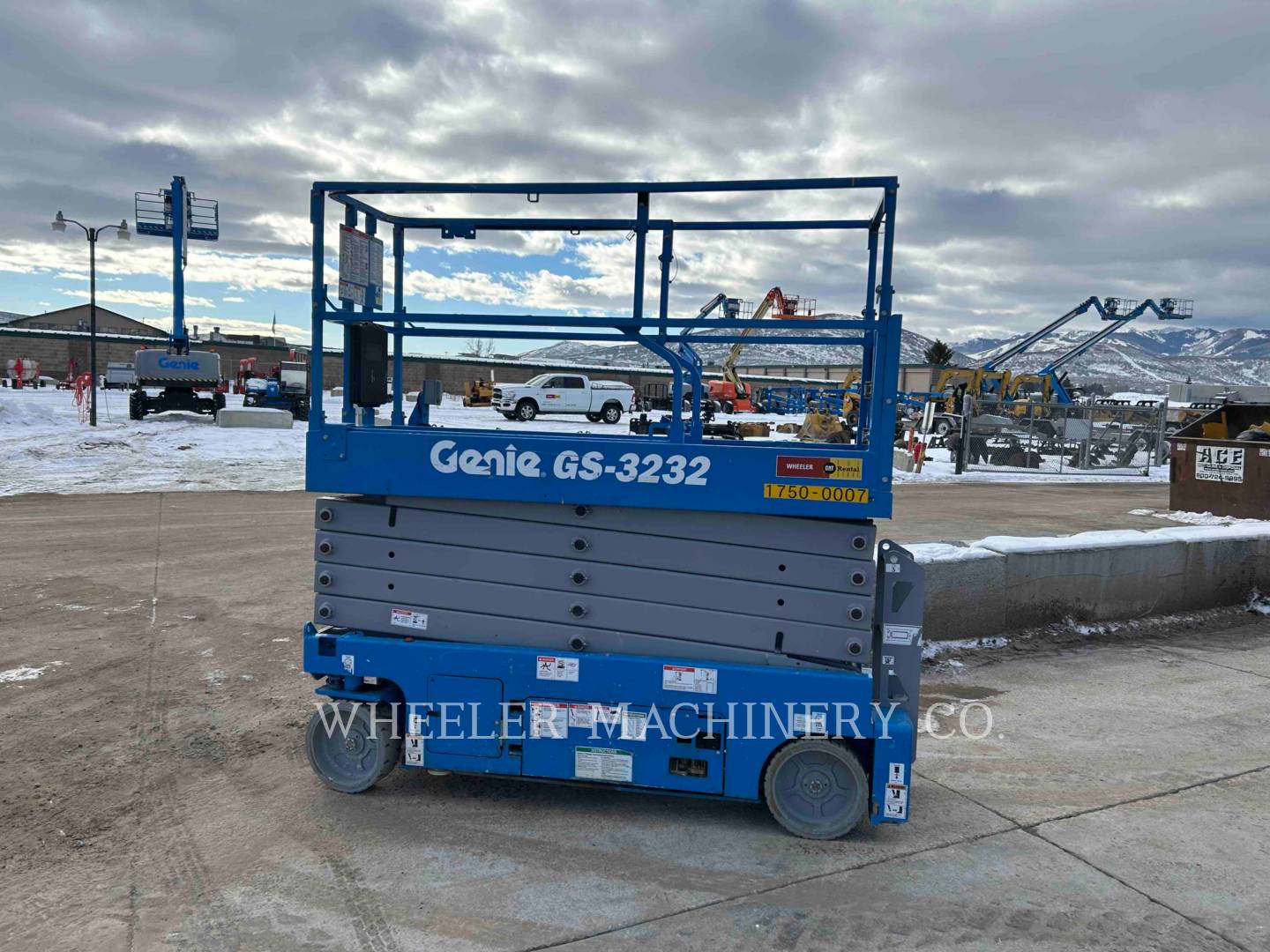 Genie Industries GS3232, Lift Scissor, 119 hours, S/N: GS32P-170585, 2020 - Image 4