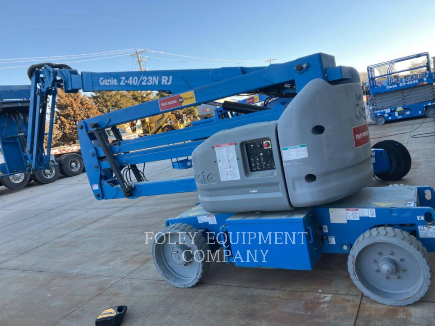 Genie Industries Z40/23NRJ, Articulated Boom Lift, 517 hours, S/N: Z40NN-4615, 2017 - Image 4