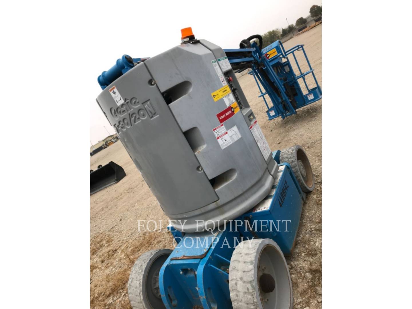 Genie Industries Z30/20NR, Articulated Boom Lift, 448 hours, S/N: Z30N15-16272, 2015 - Image 3