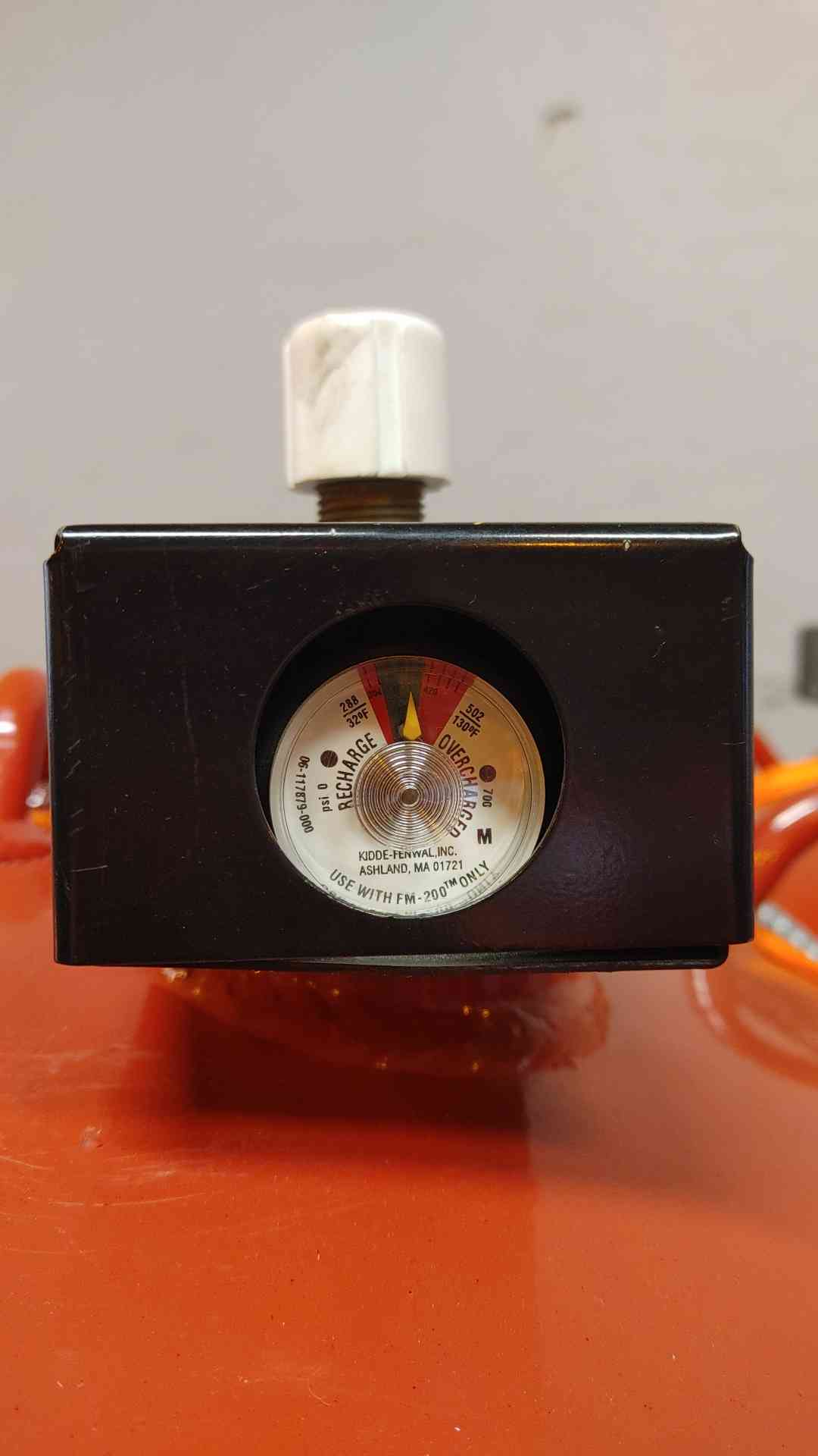 800 lbs. Fenwal, Fire Suppression System, FM-200 Agent, 32-130 F temp. range, 360 psig @ 70 F - Image 5