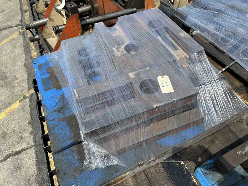 20 Stand, Yoder #M3, rafted roll forming heads, 3 spindle diameter, 18" roll space, equal geared - Image 4