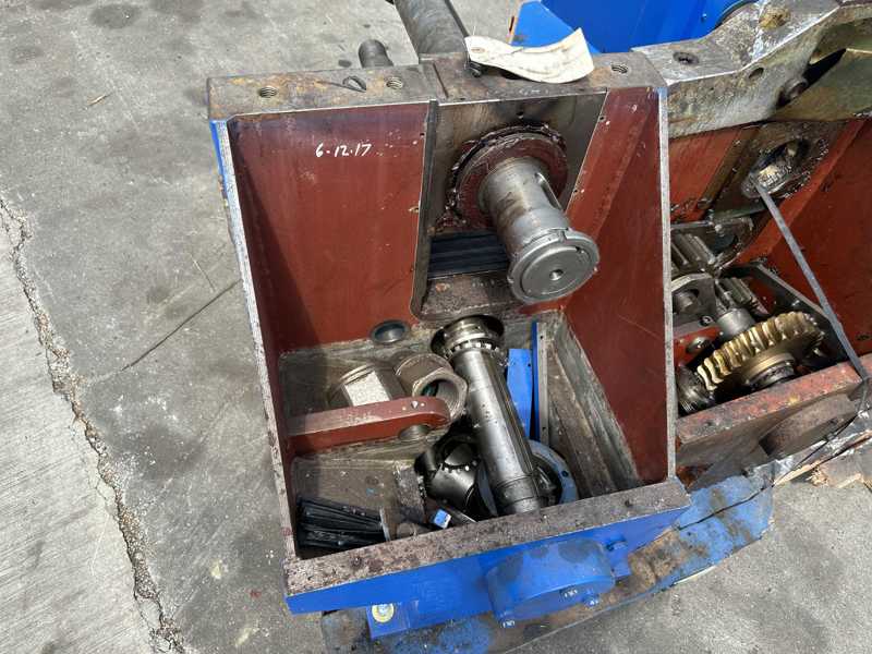20 Stand, Yoder #M3, rafted roll forming heads, 3 spindle diameter, 18" roll space, equal geared - Image 8