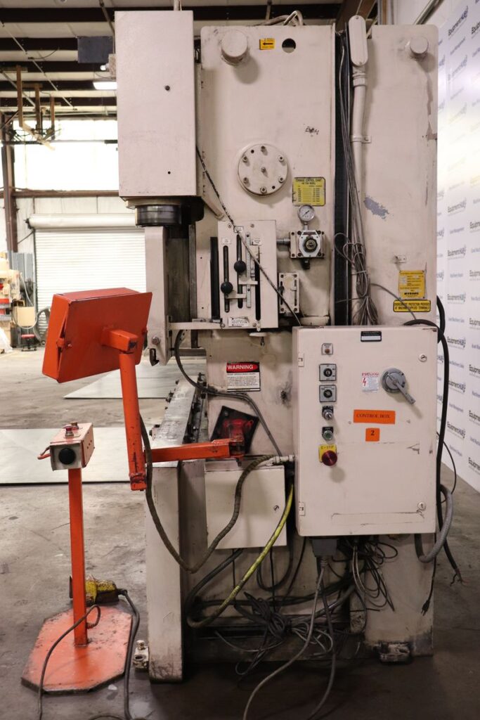 140 Ton, Wysong #THS140-120, press brake w/Automec Autogage back gauge, 10' overall, 96" between housing - Image 8