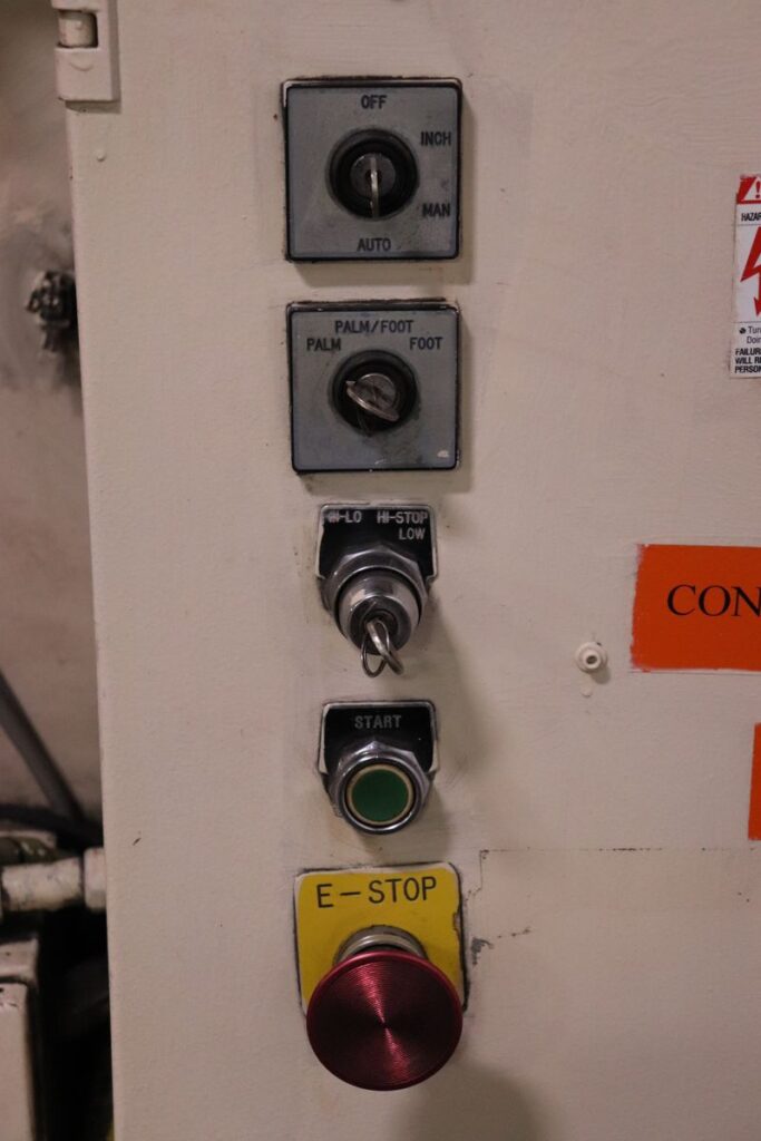 140 Ton, Wysong #THS140-120, press brake w/Automec Autogage back gauge, 10' overall, 96" between housing - Image 9