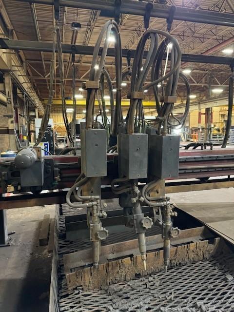 M.g. Messer, CNC Oxy Fuel cutting system, 10' x 20' table, 1992 - Image 3