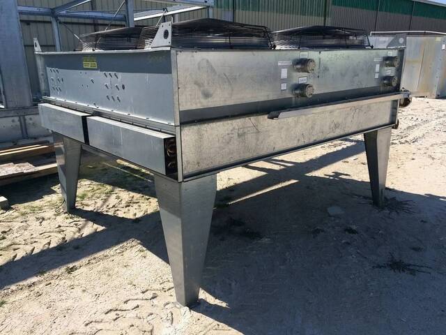 Vilter, air-cooled condenser / cooler, 7 tons, Halocarbon (Freon) refrigerant, 2007 - Image 3