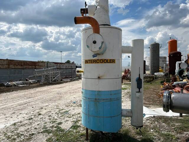 Jordan Vessel Corporation #VIC-36-96, ammonia vertical intercooler, 36" x 96" tank, 530 gallon, 1995 - Image 3