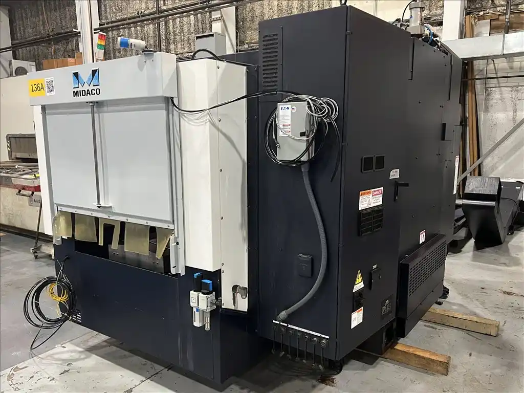 Hwacheon #Vesta-1050B, CNC vertical machining center, Fanuc i, 41.3" X, 23.6" Y, 23.6" Z, 8000 RPM, 30 - Image 8