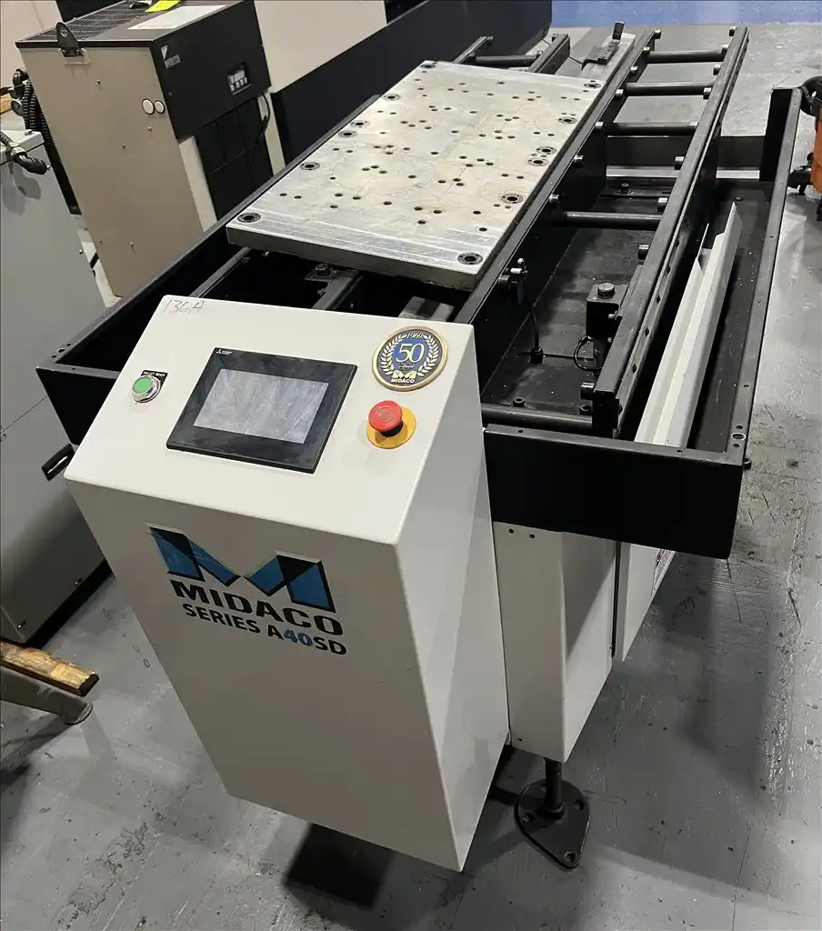 Hwacheon #Vesta-1050B, CNC vertical machining center, Fanuc i, 41.3" X, 23.6" Y, 23.6" Z, 8000 RPM, 30 - Image 10