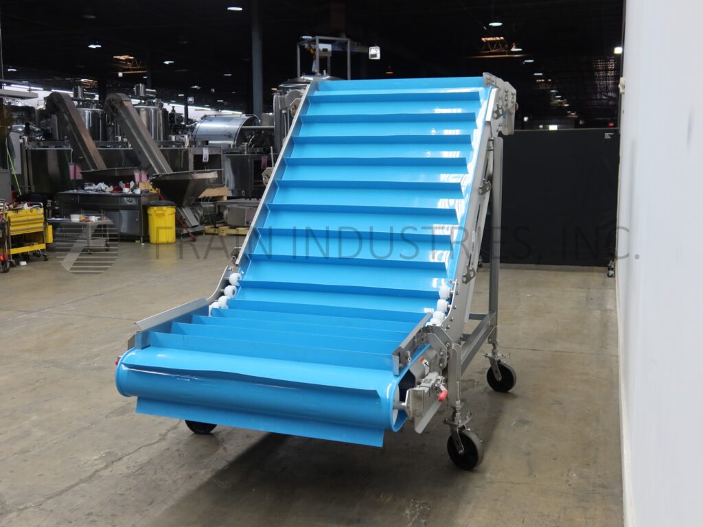 48" wide x 11.3' long, Smalley, feeder incline/cleated Stainless Steel belt conveyor - Image 2