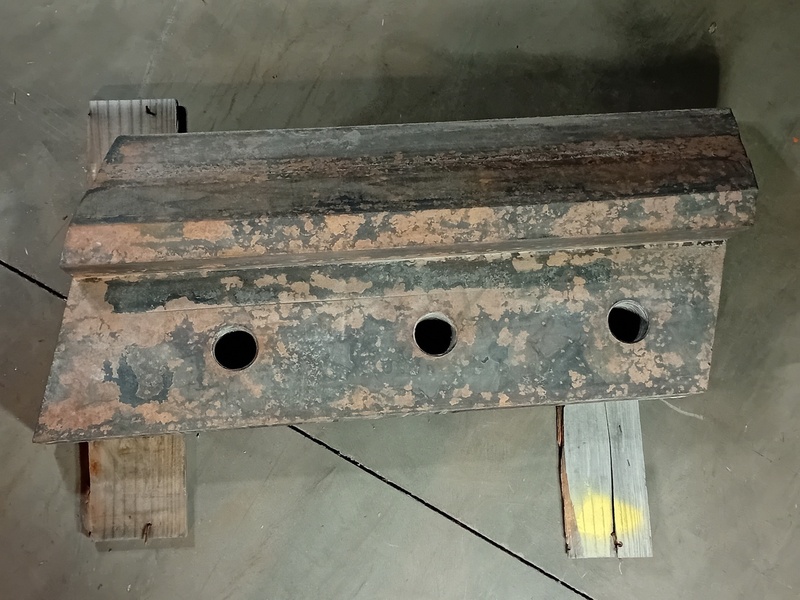 Komatsu wear plate #PZKV179623, Komatsu ground engaging tools (GET), new surplus - Image 1