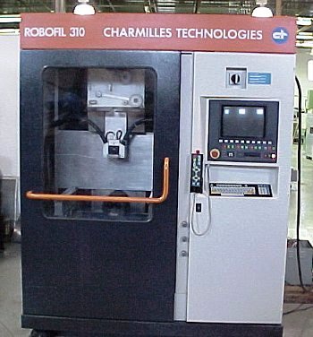 Charmilles #Robofil-F1310, 10" x 16" x 16" travels, +/-30° taper, RS232, AWT, chiller, 20-22 sq.in/hour, 1995 - Image 1