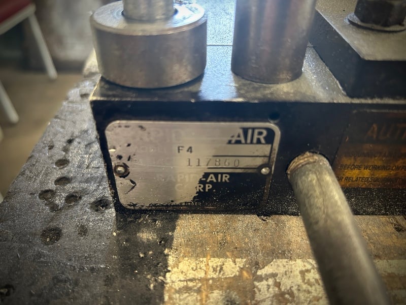 8" x .062" Rapid-Air #H8, Slide Feed, 105 SPM, 8" stock length, 100 lb. pulling capacity, 1973 - Image 2