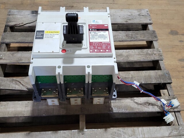 2000 Amps, Cutler Hammer, RD320WK, Circuit Breaker Switch, 3-Pole 600 VAC Handle RD-K - Image 2