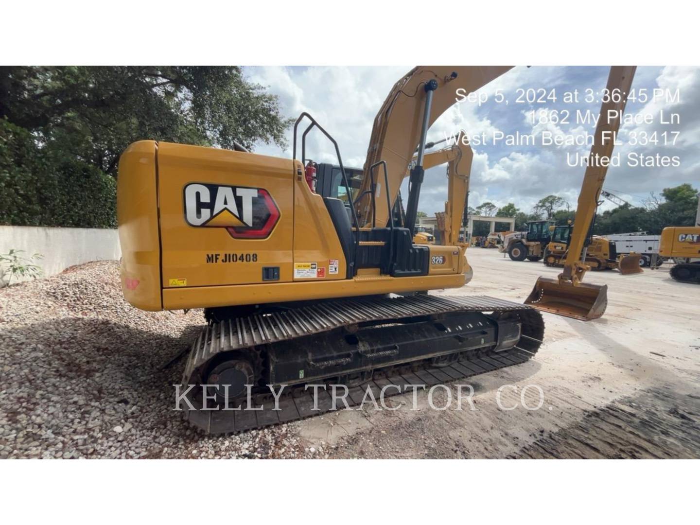 Caterpillar 326, Crawler Excavator, 1388 hours, S/N: MFJ10408, 2022 - Image 3