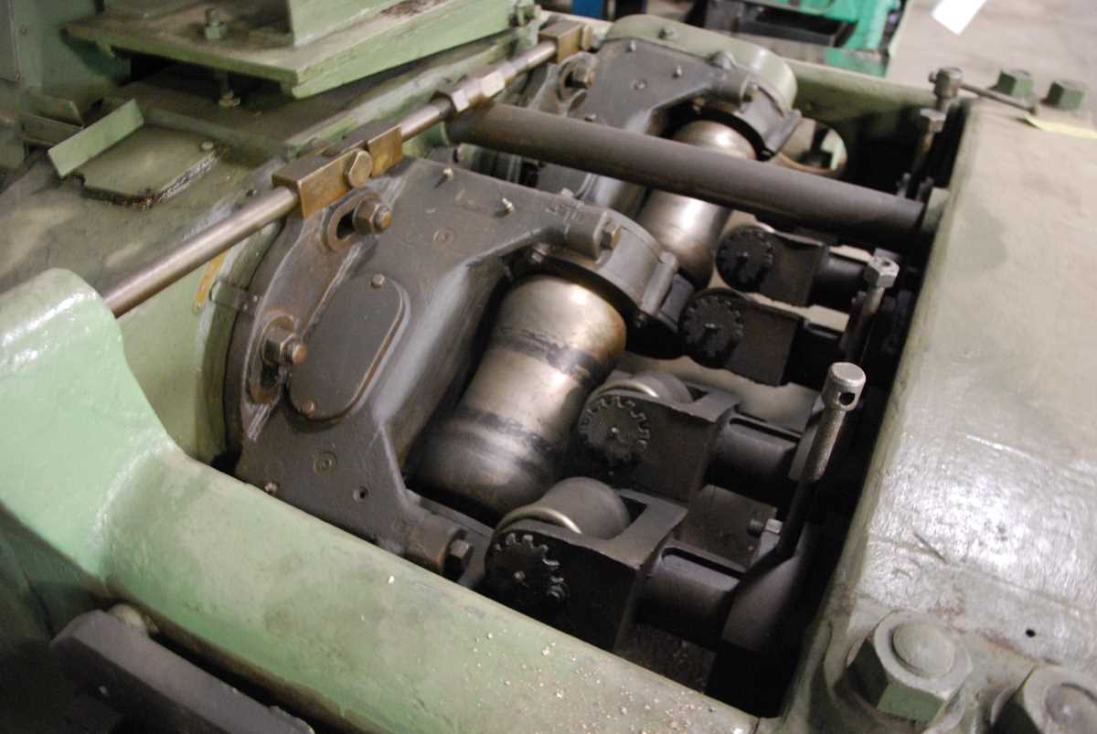 3" Bigwood #1B, 7-roll straightener, 2-driven rolls, 5-idle rolls, 393 FPM, #2519 - Image 6