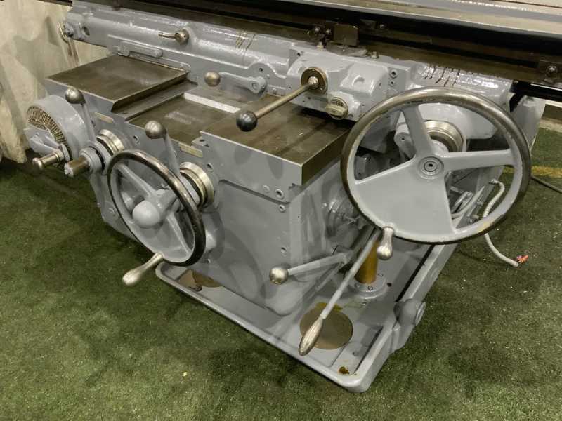 Kearney & Trecker #525TF, horizontal mill, 18" x106" table, 25 HP, 4 position vertical turret stop - Image 3