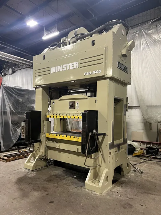 160 Ton, Minster #P2H-160G, straight side double crank press, 5.9" stroke, 23.6" Shut Height, 5.9"ram adj. - Image 2
