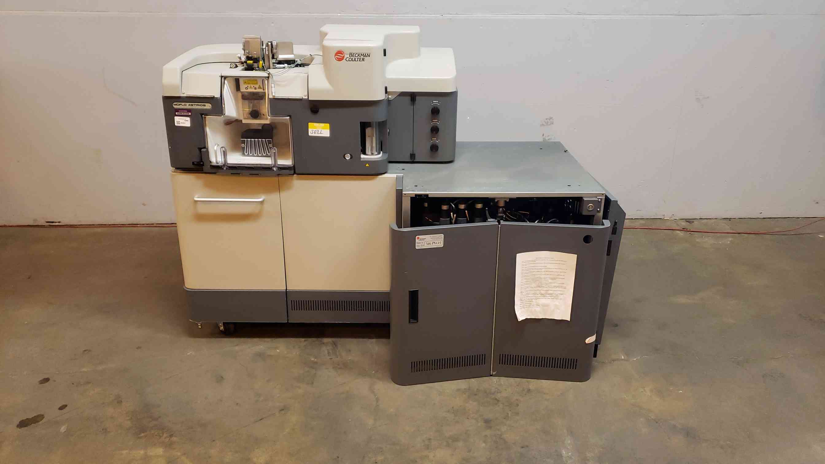 Beckman #MoFlo-Astrios-EQ-M250, Cell Sorter, 100-230 V, 2018 - Image 3