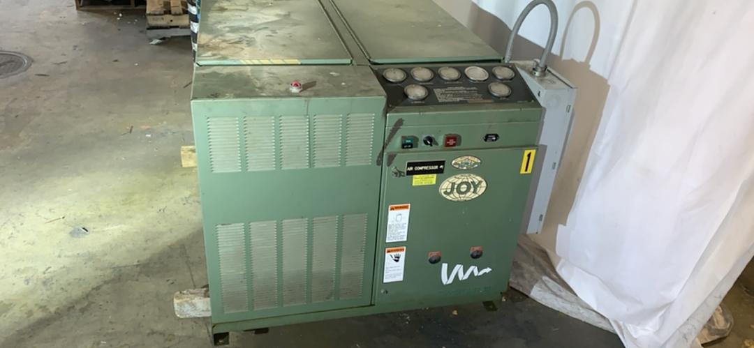 Joy Twistair III #TA0290EWW4DJ, Enclosed Air Compressor, 76" L x 57" width x 31" H, 110 psig, 30 HP, 460 V. - Image 2